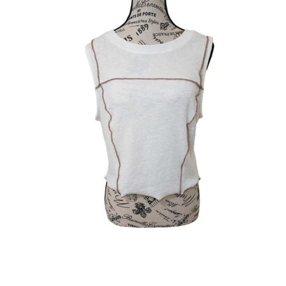 Liam & Company Keisha White Contrast Stitch Cropped Tank Top XL NWOT
